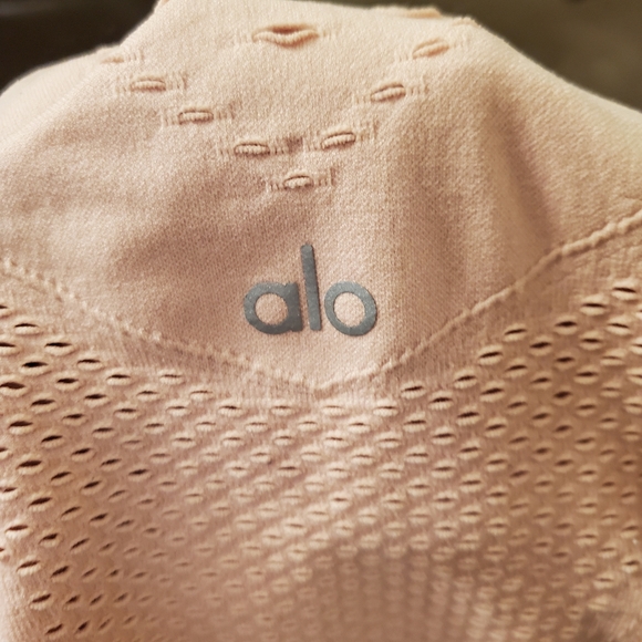 ALO Yoga Lark tank top - Picture 3 of 3